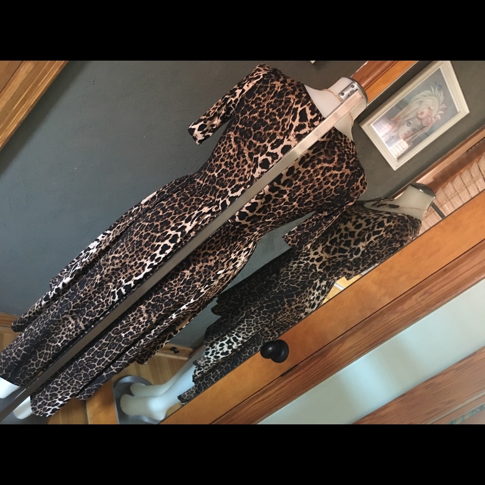 NWOT Y2K Leopard Animal Print Short Sleeve High Low Uneven Hem Dress Small - Picture 5 of 7